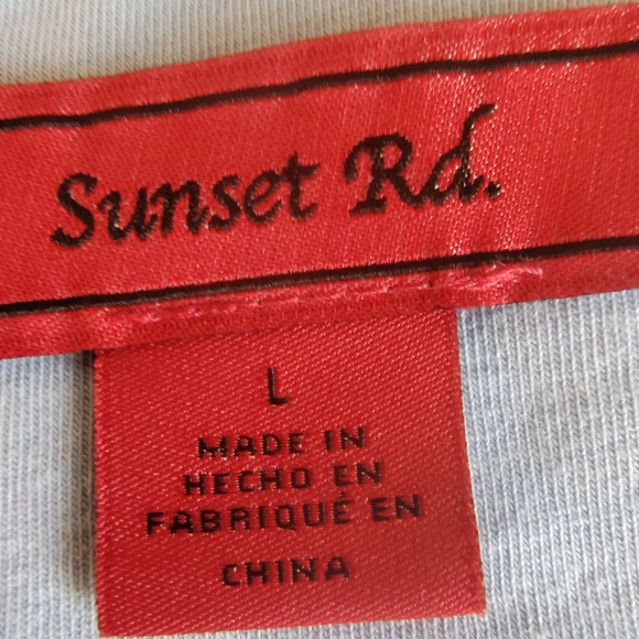 NWOT Sunset Rd. Blue Sequins Blouse Size Large - Picture 8 of 12